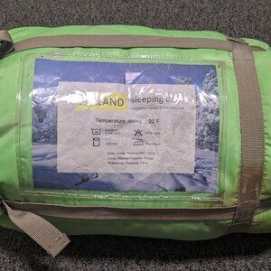 FARLAND 20°F Double Sleeping Bag – Green w/ Carry Straps
